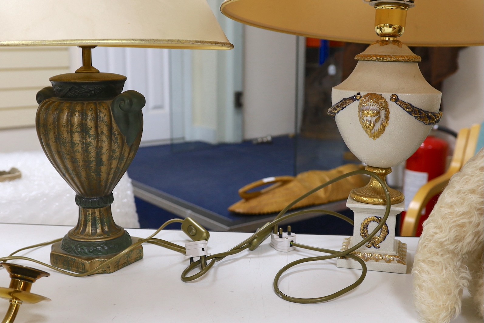 Three neoclassical ceramic table lamps and an electrolier. Tallest 58cm with shade